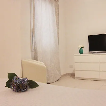 Flat Lägenhet *